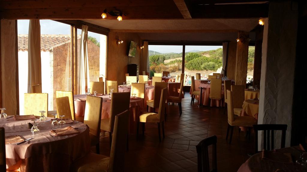 Hotel Ristorante La Tana Di Li Mazzoni Trinità dʼAgultu Δωμάτιο φωτογραφία
